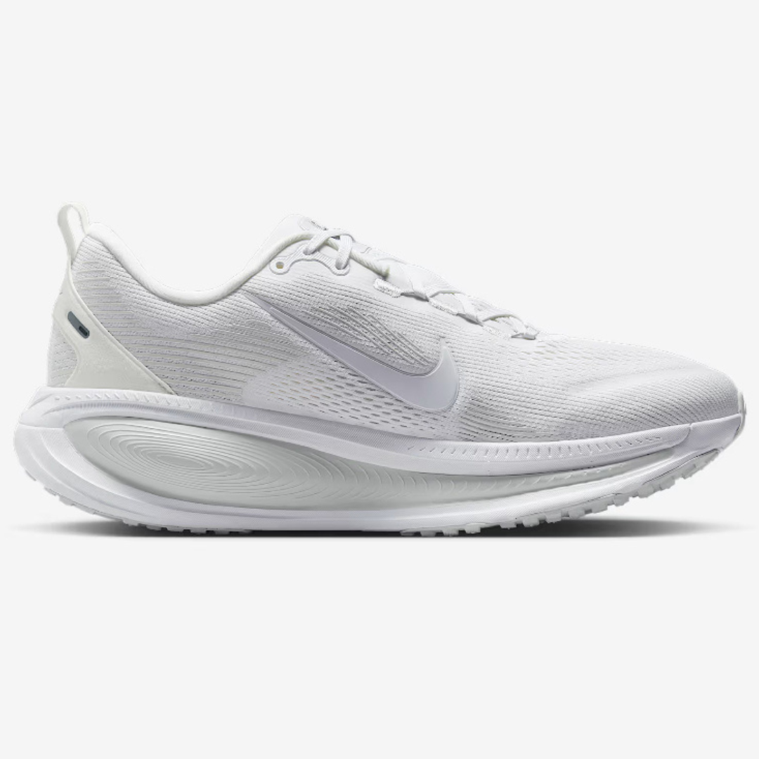 Tênis Nike Vomero 18 - Branco
