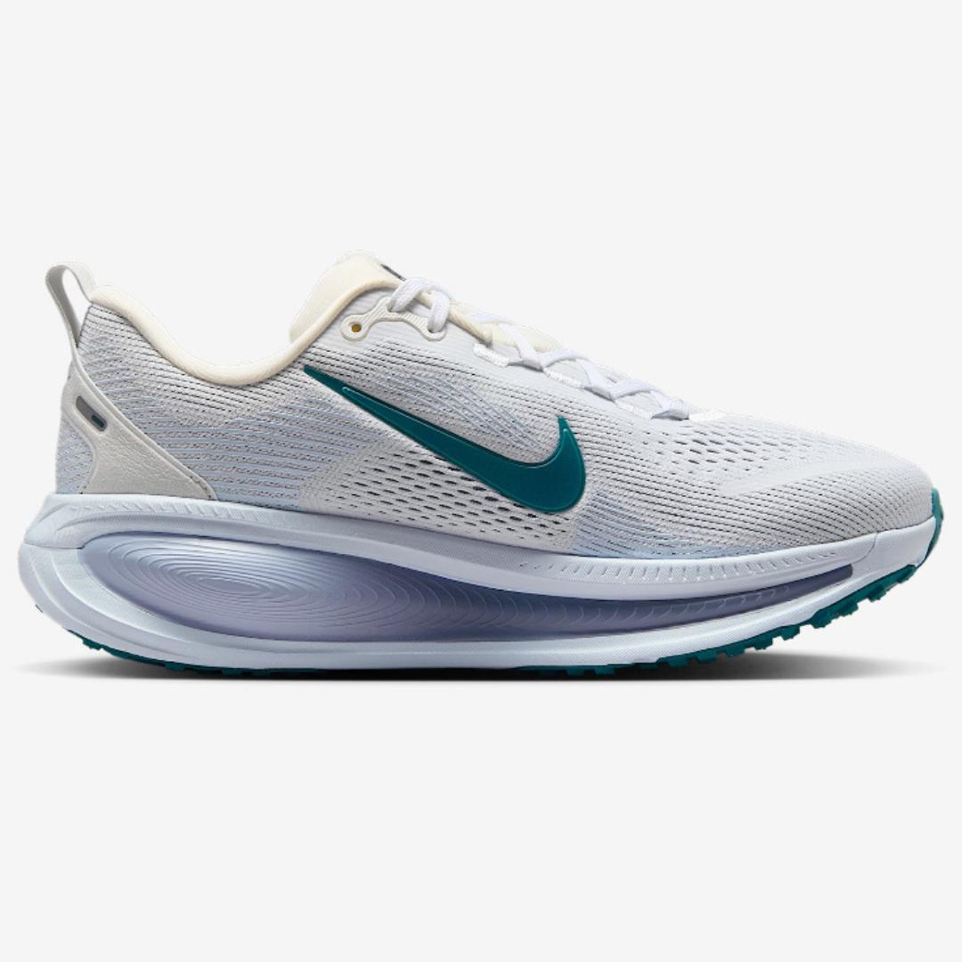 Tênis Nike Vomero 18 - Branco/Verde