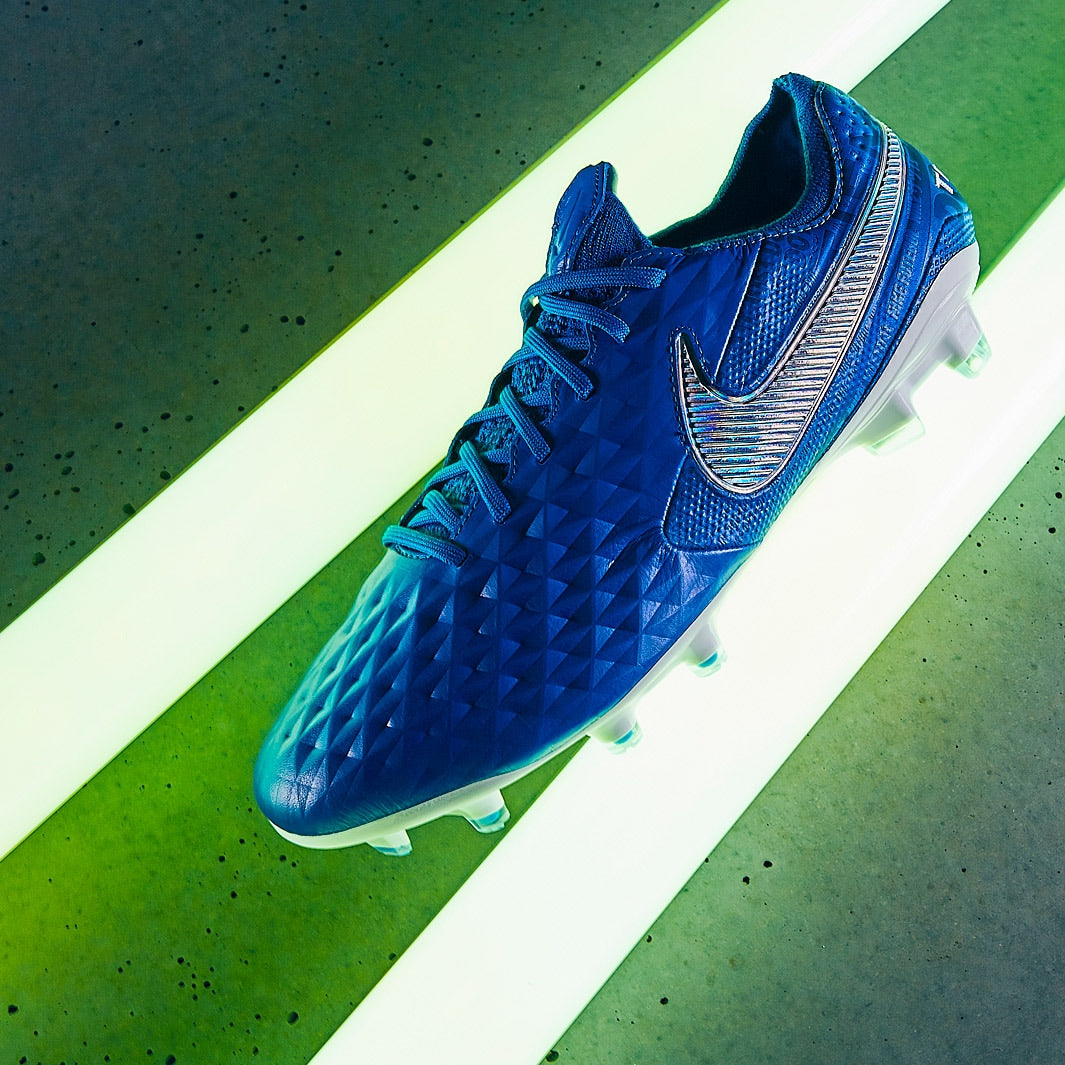 Chuteira Nike Tiempo Legend 8 Elite New Lights