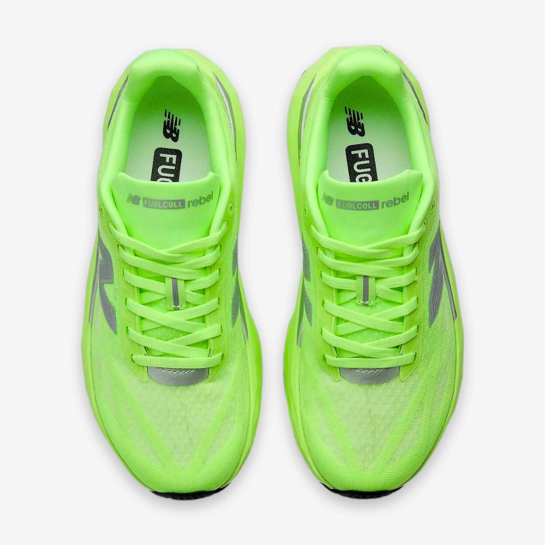 Tênis New Balance Fuelcell Rebel V5 - Verde Neon