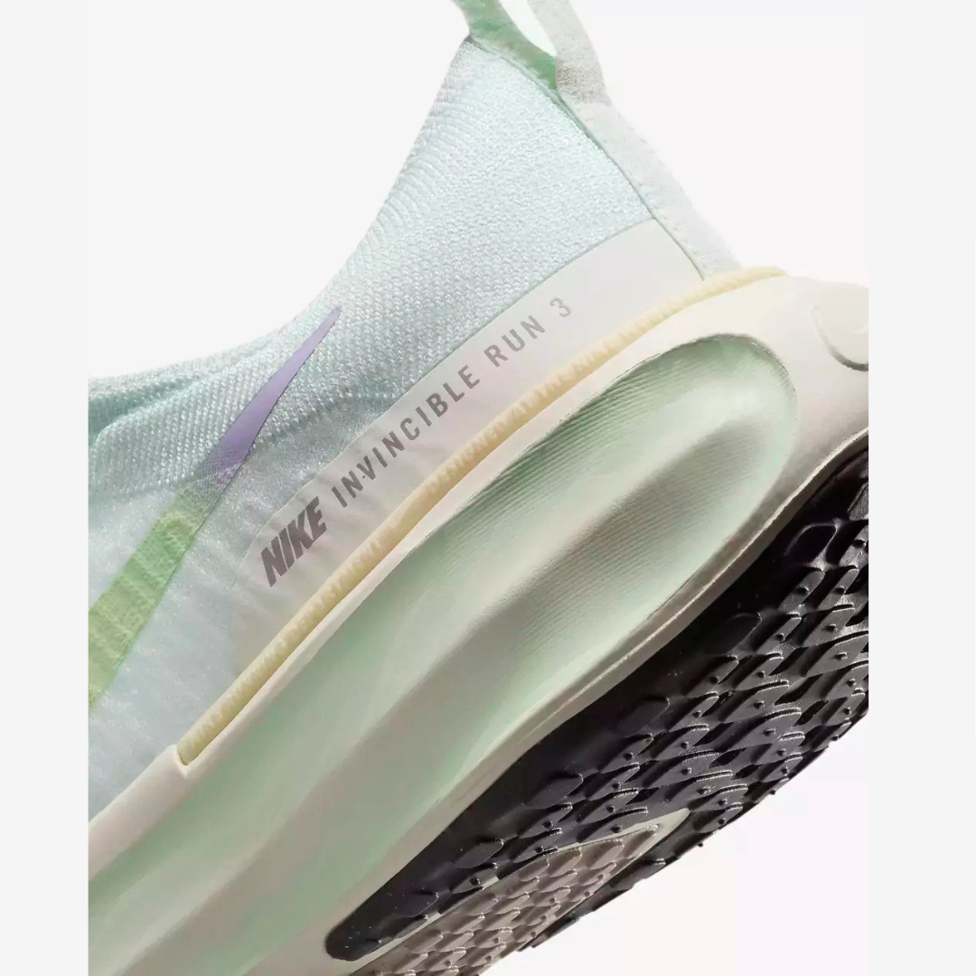 Tênis Nike Invincible Run 3 - Barely Green Violet Mist