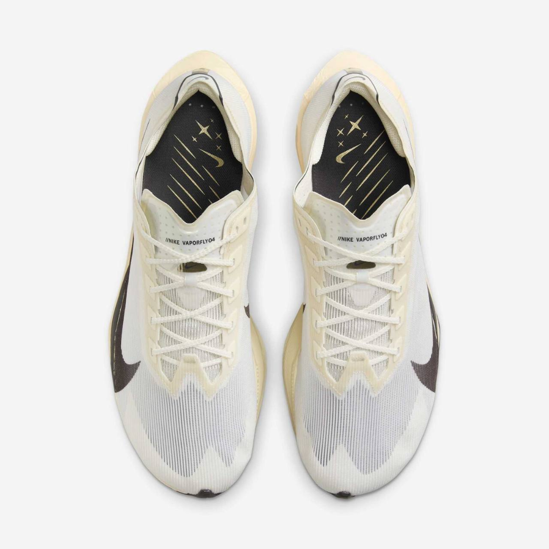 Tênis Nike ZoomX VaporFly 4 Bege