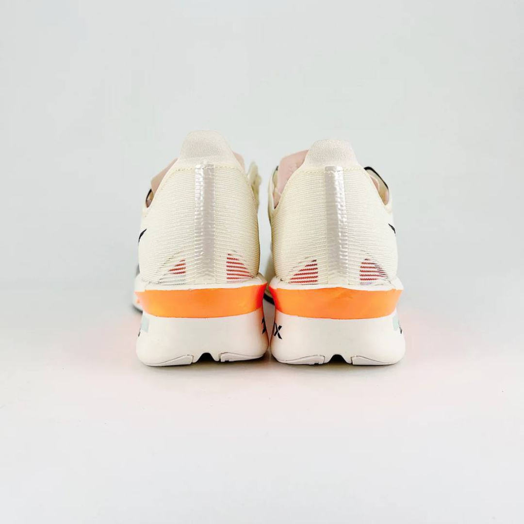Tênis Nike ZoomX VaporFly 4 Bege/Laranja