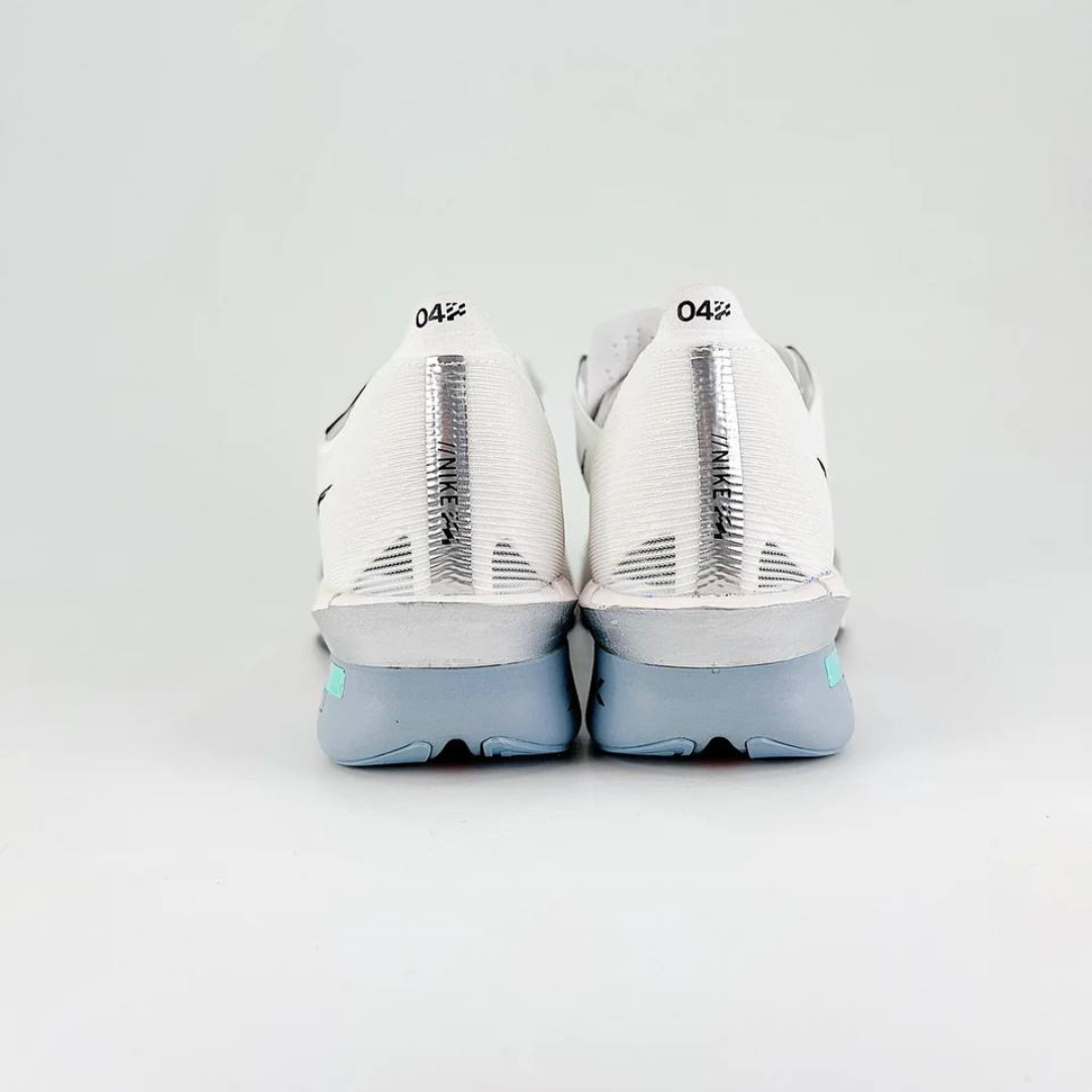 Tênis Nike ZoomX VaporFly 4 Branco/Cinza