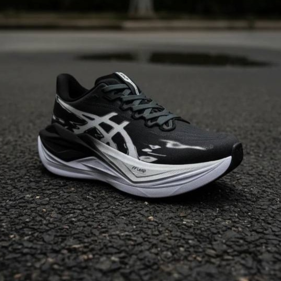 Tênis Asics Superblast 3 - Unissex - Preto/Branco/Cinza