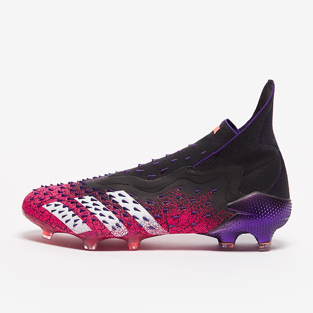 Chuteira Adidas Predator Freak + Superspectral