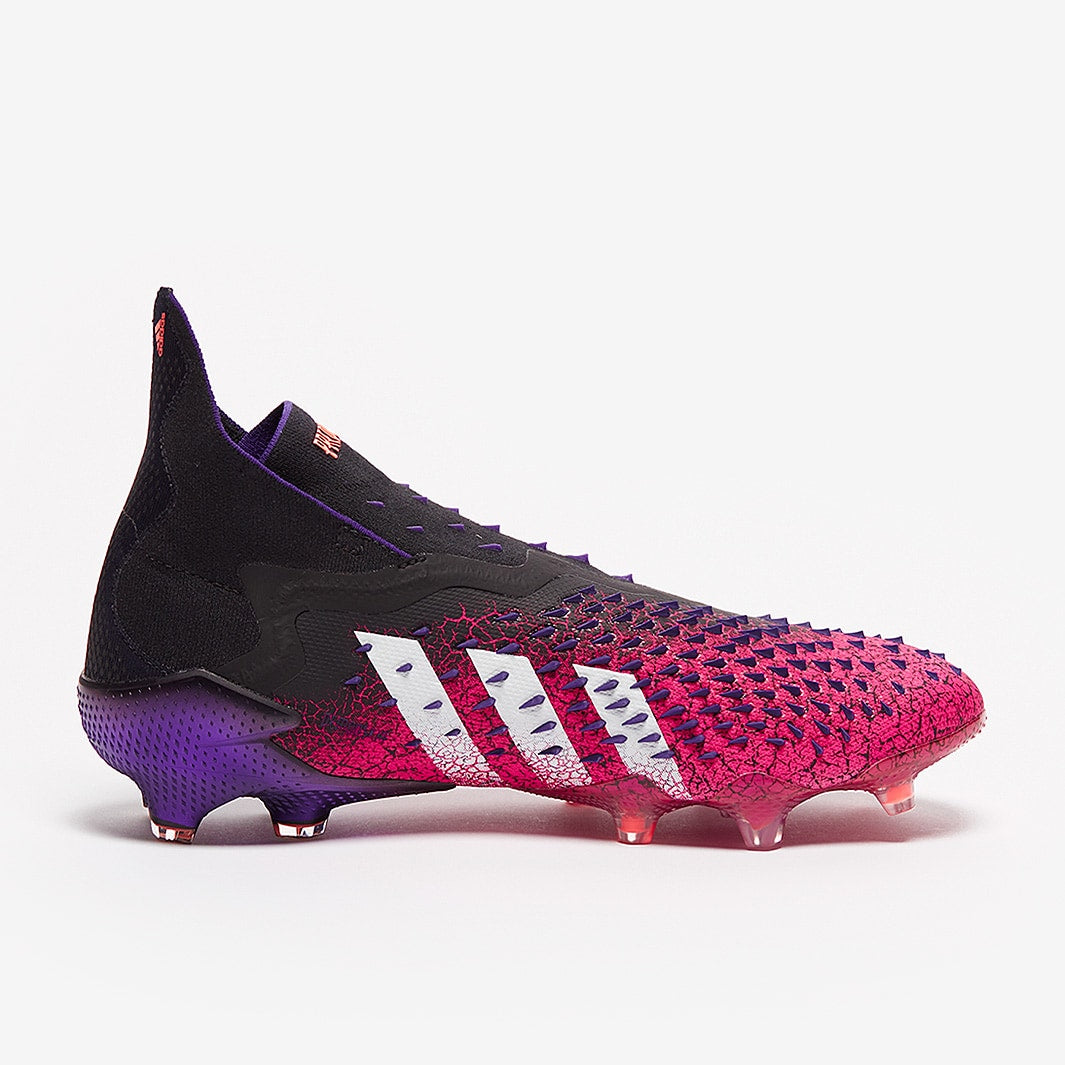Chuteira Adidas Predator Freak + Superspectral