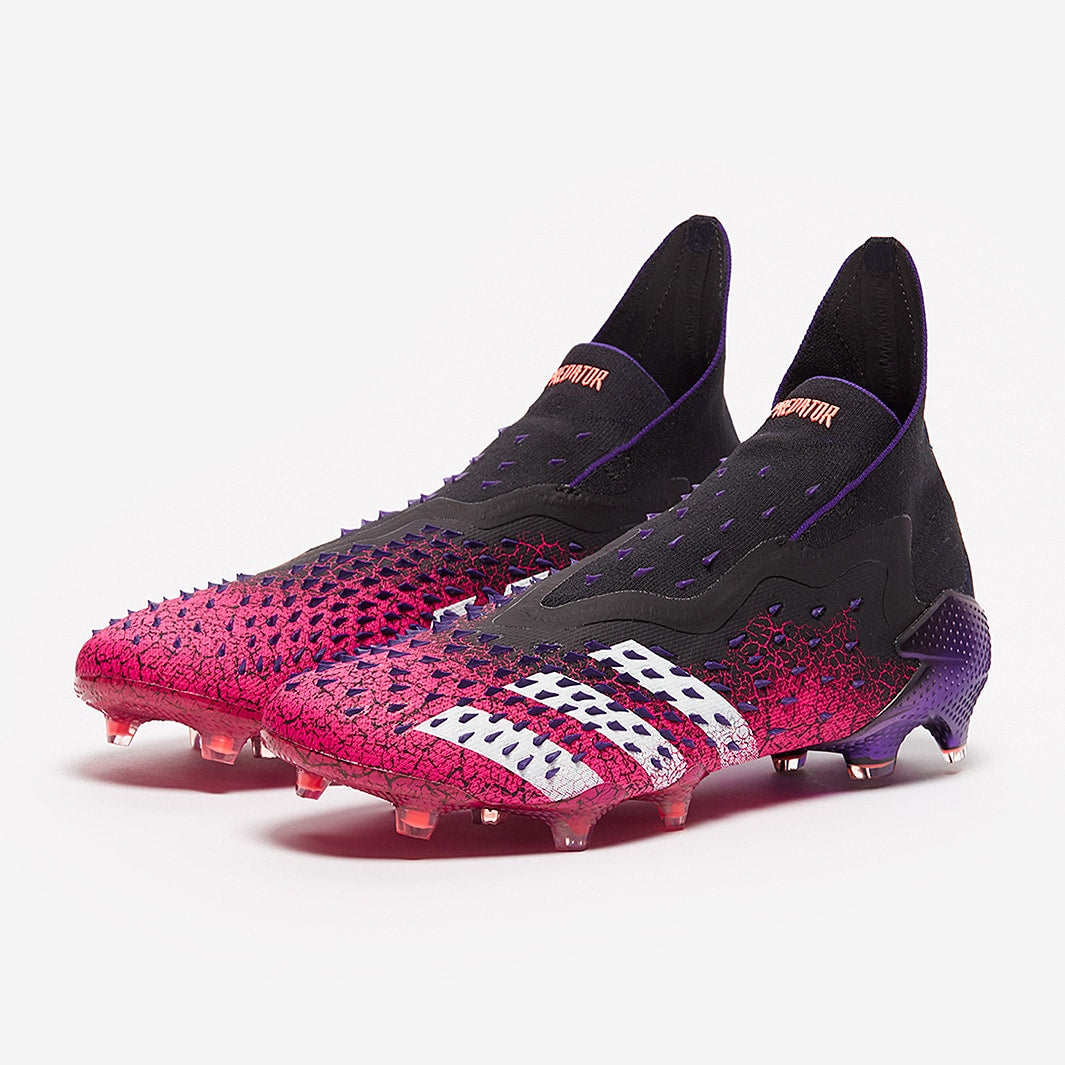Chuteira Adidas Predator Freak + Superspectral