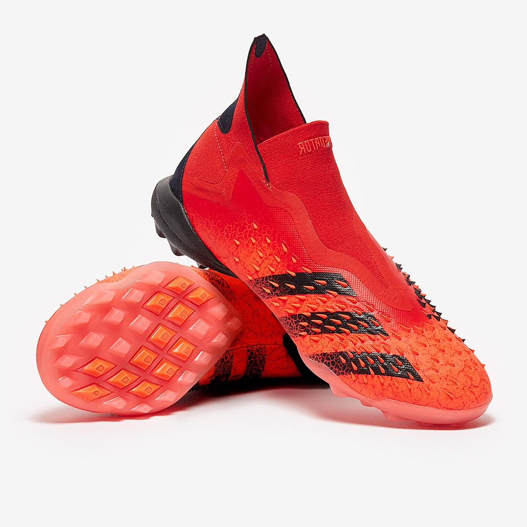 Chuteira Adidas Predator Freak + Society Meteorite