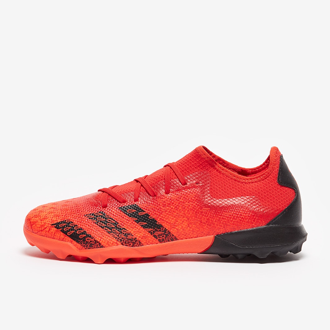 Chuteira Adidas Predator Freak .3 Low Society Meteorite