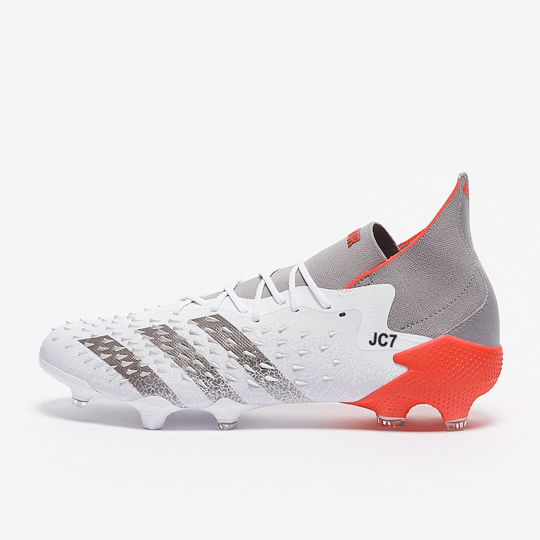 Chuteira Adidas Predator Freak .1 White Spark