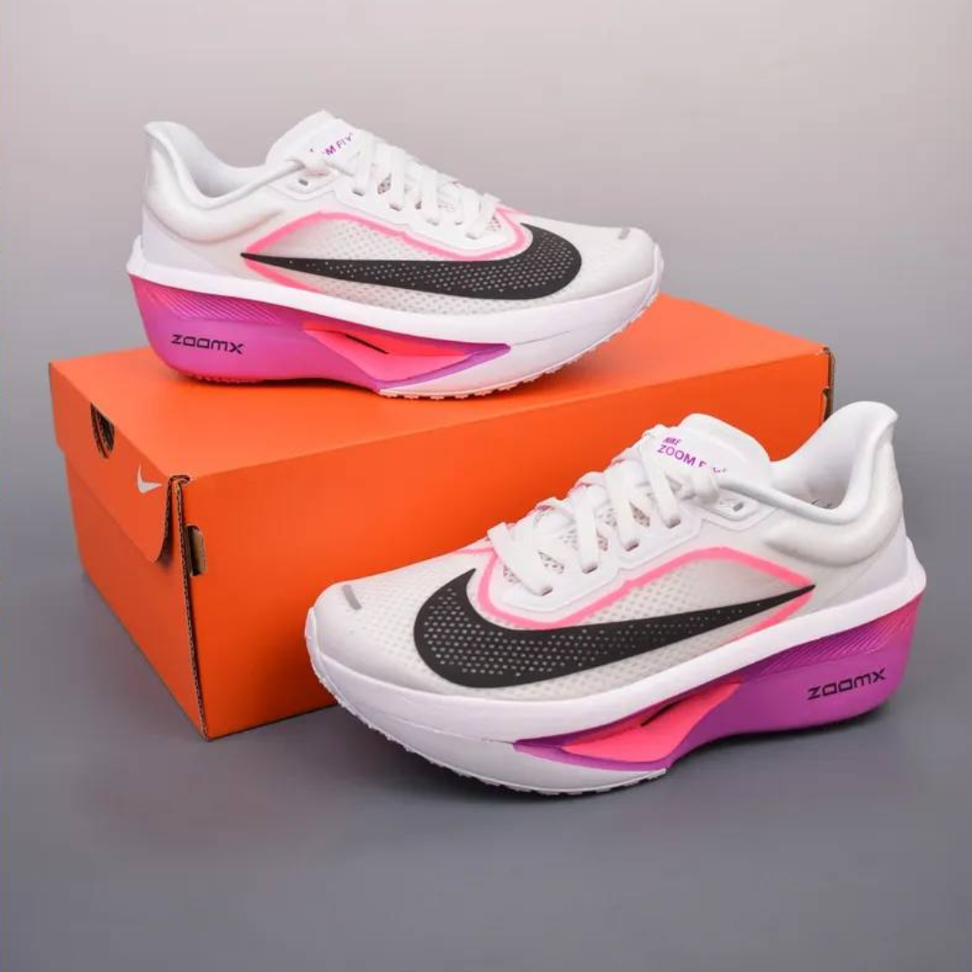 Tênis Nike Zoom Fly 6 - Branco/Rosa
