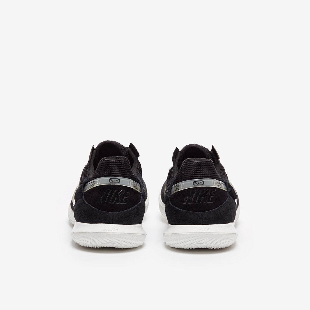 Chuteira Nike StreetGato Futsal - Black/Summit White/Off Noir