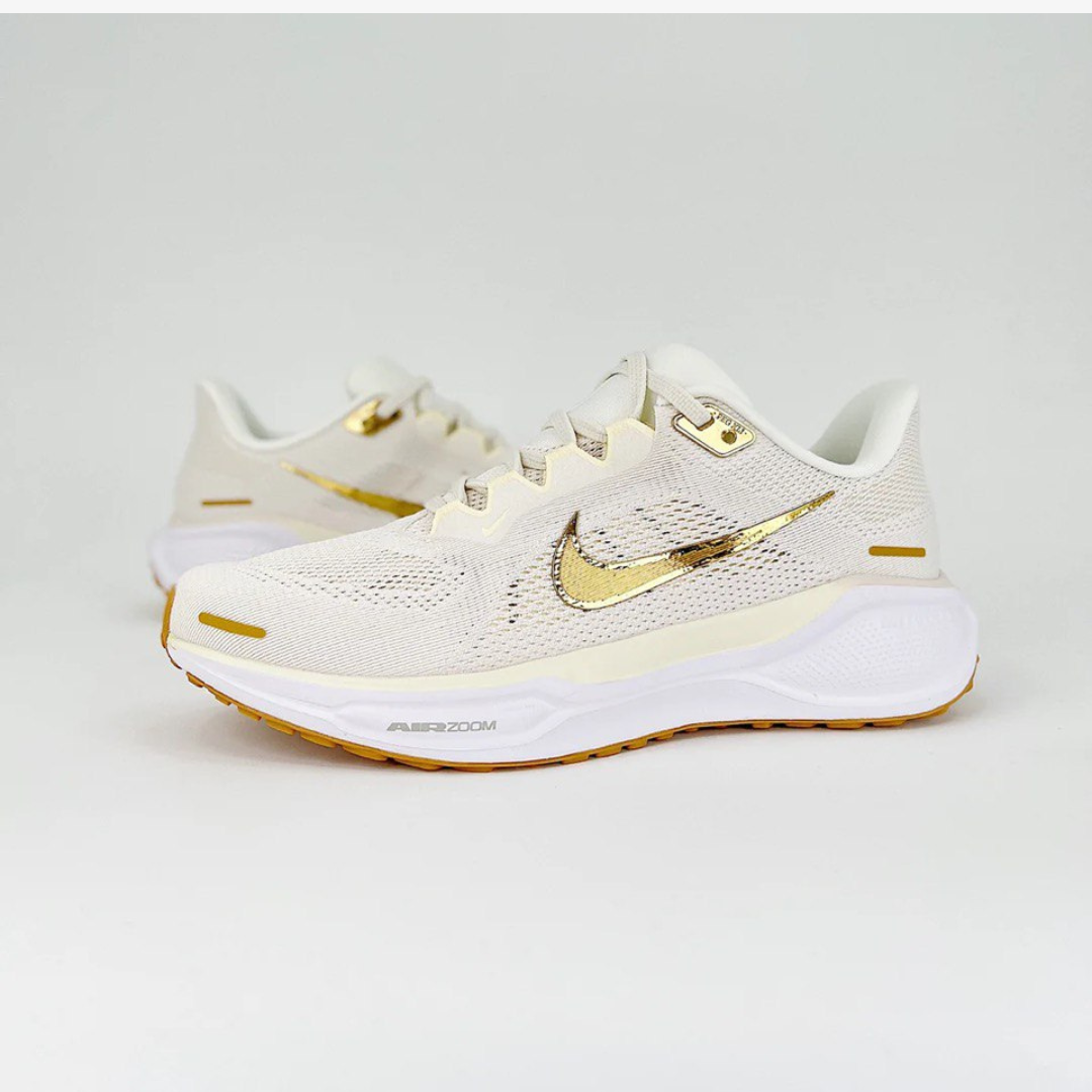 Tênis Nike Air Zoom Pegasus 41 - Bege/Dourado