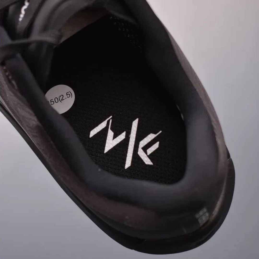 Tênis Nike Zoom Fly 6 - Preto/Branco