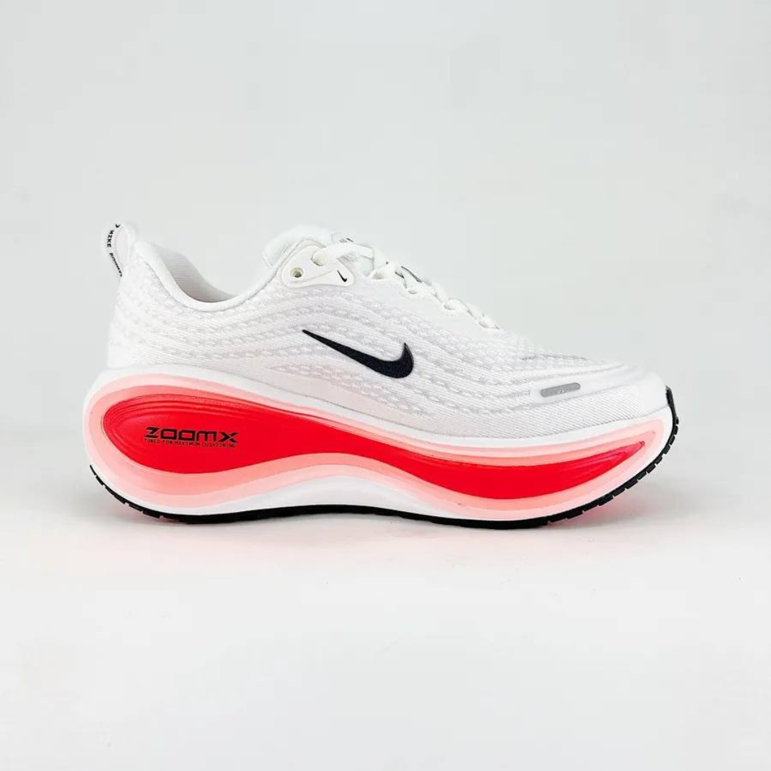 Tênis Nike Vomero Plus - Branco/Vermelho