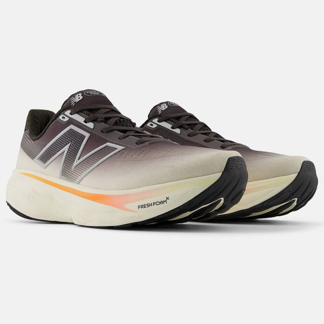 Tênis New Balance Fresh Foam X 1080 V14 - Preto/Branco
