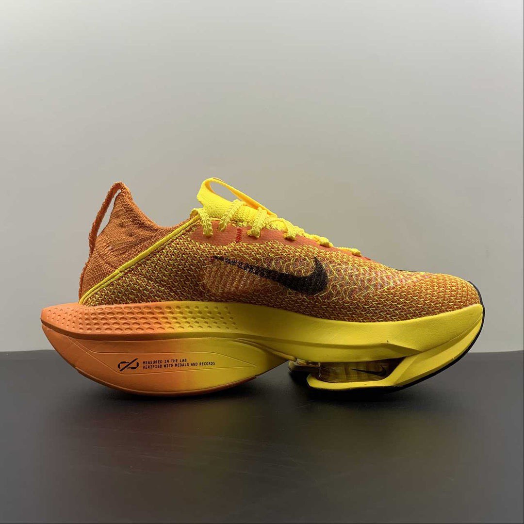 Tênis Nike Air Zoom Alphafly Next%2 - Amarelo/Laranja