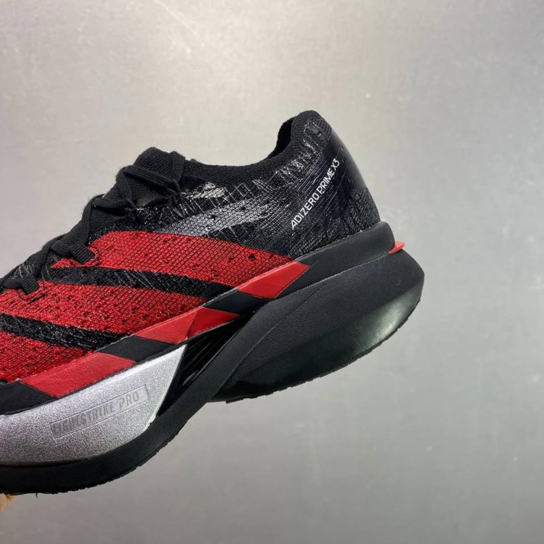 Tênis Adidas Adizero Prime X3 Strung - Preto/Vermelho