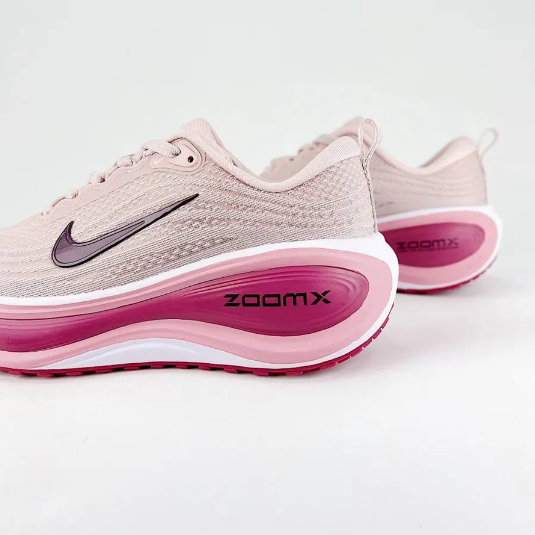 Tênis Nike Vomero Plus - Roxo/Rosa