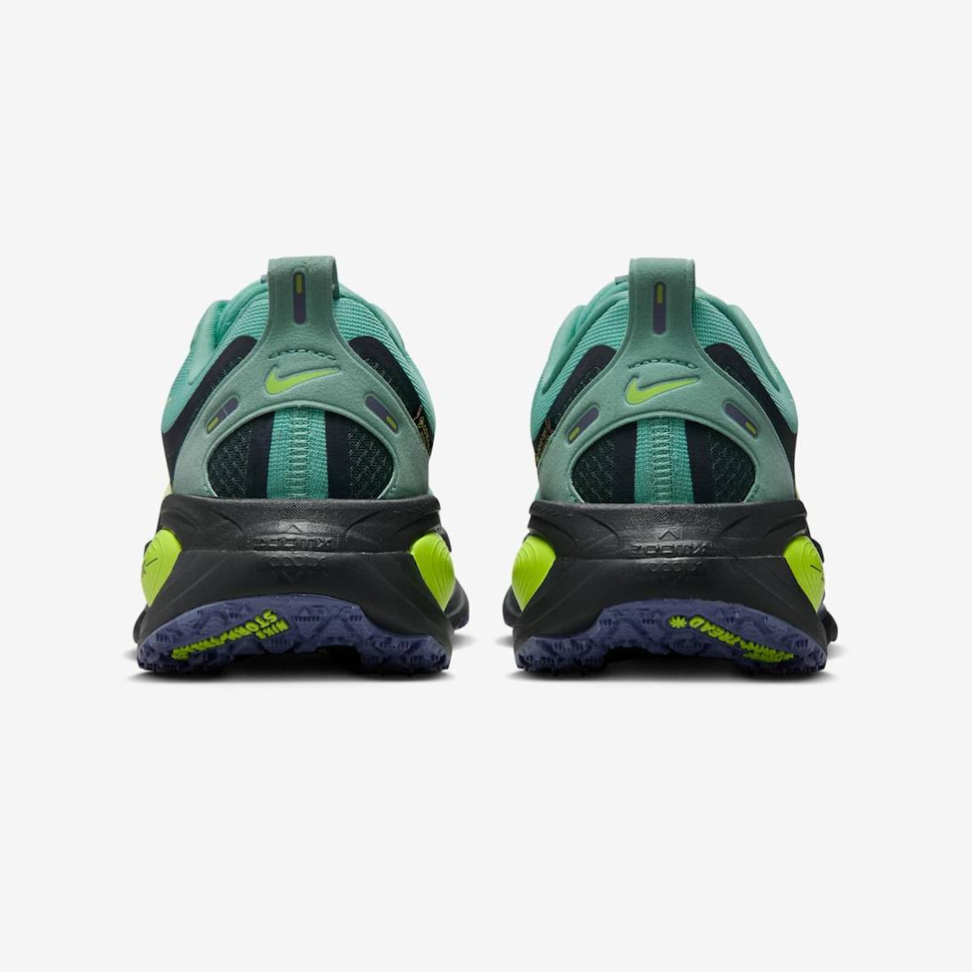 Tênis Nike Vomero 18 GORE-TEX - Verde/Preto