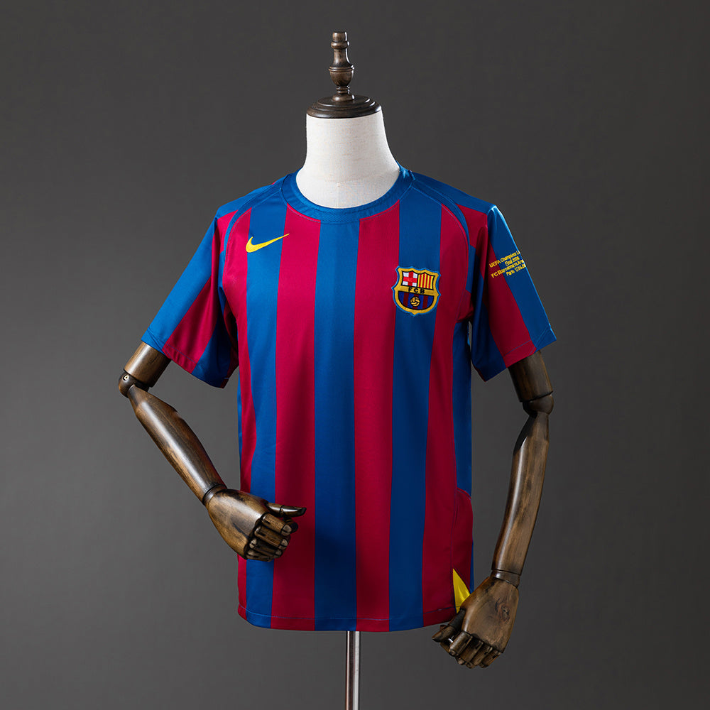 Camisa Retrô Barcelona 2005/06 I