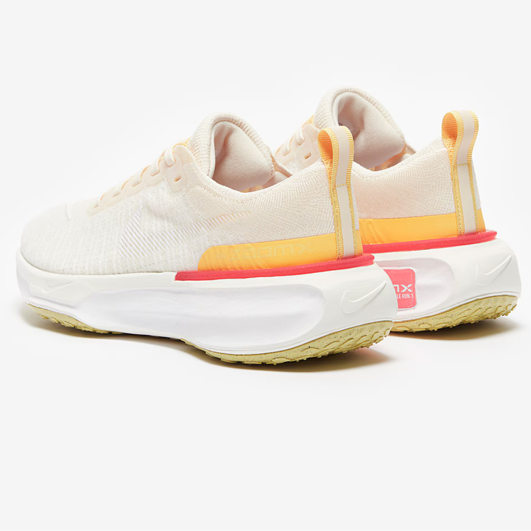 Tênis Nike Invincible Run 3 - Bege/Branco