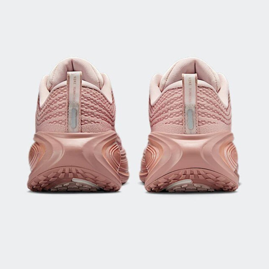Tênis Nike Vomero Plus - Rosa