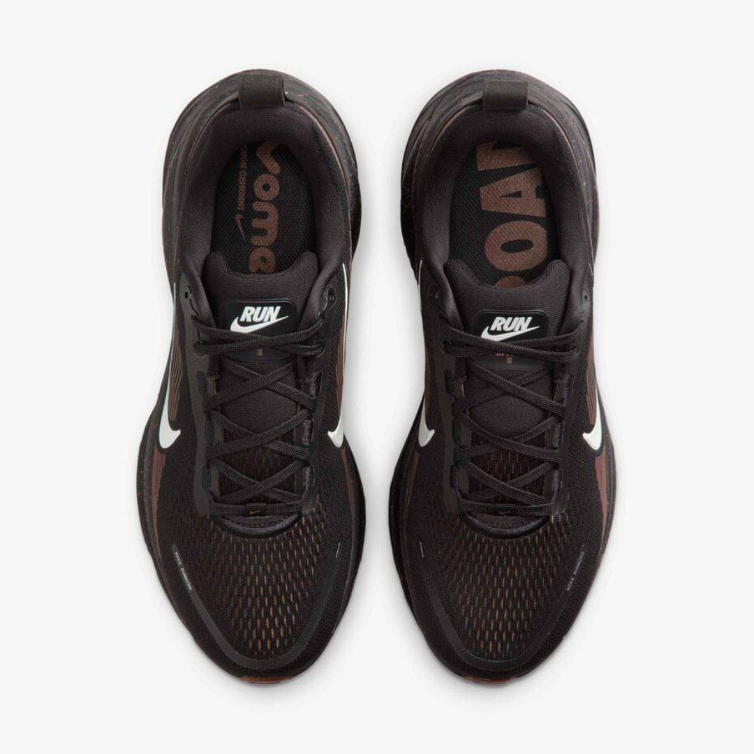 Tênis Nike Vomero 18 - Preto/Marrom