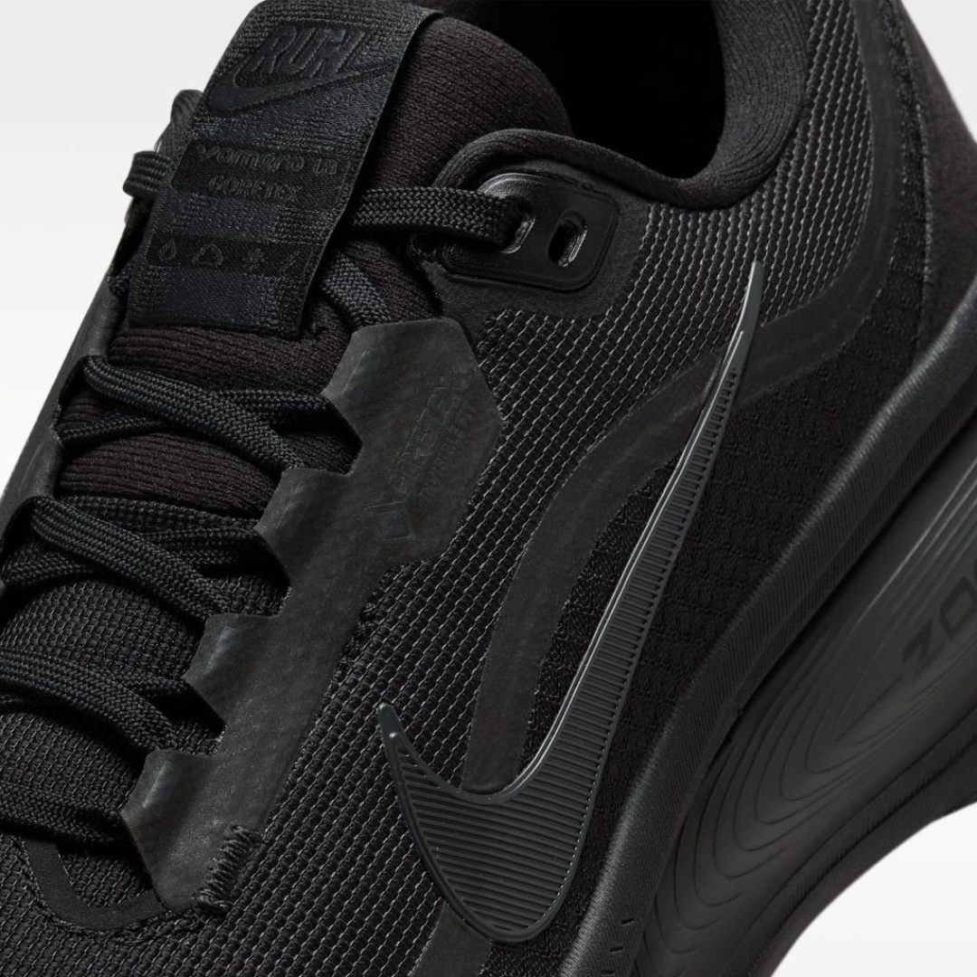 Tênis Nike Vomero 18 GORE-TEX - Preto