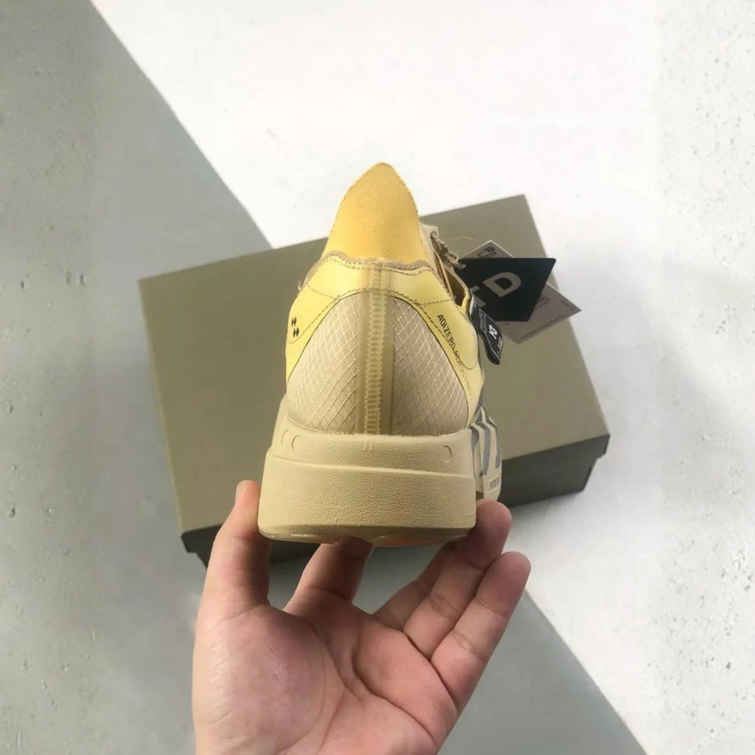 Tênis Adidas Adizero Adios Pro 4 Y3 Bege/Preto