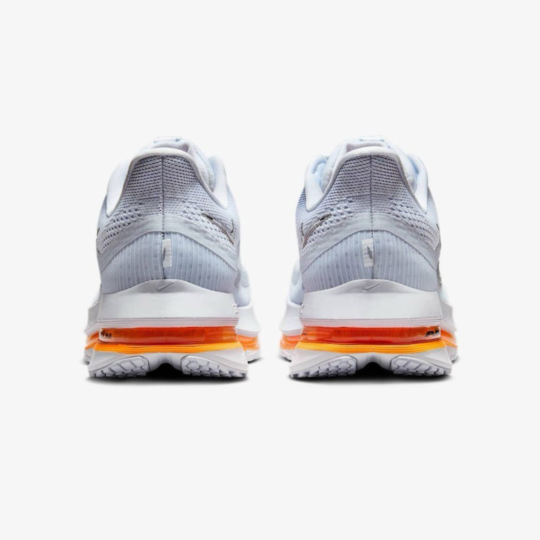 Tênis Nike Pegasus Premium - Cinza Futebol/Laranja