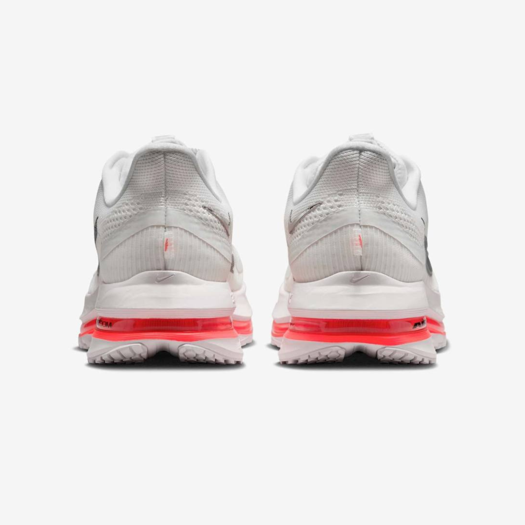 Tênis Nike Pegasus Premium - Branco/Vermelho