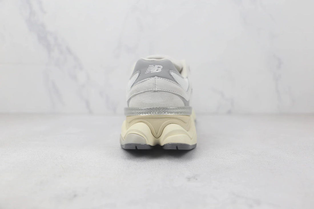 Tênis New Balance 9060 Sea Salt White