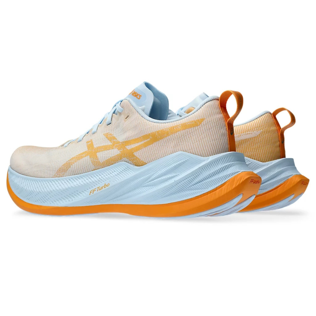 Tênis Asics SuperBlast Branco e Laranja