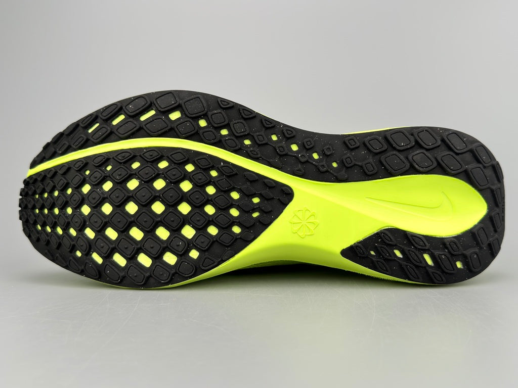 Tênis Nike Air Zoom Pegasus 41 - Verde lemon