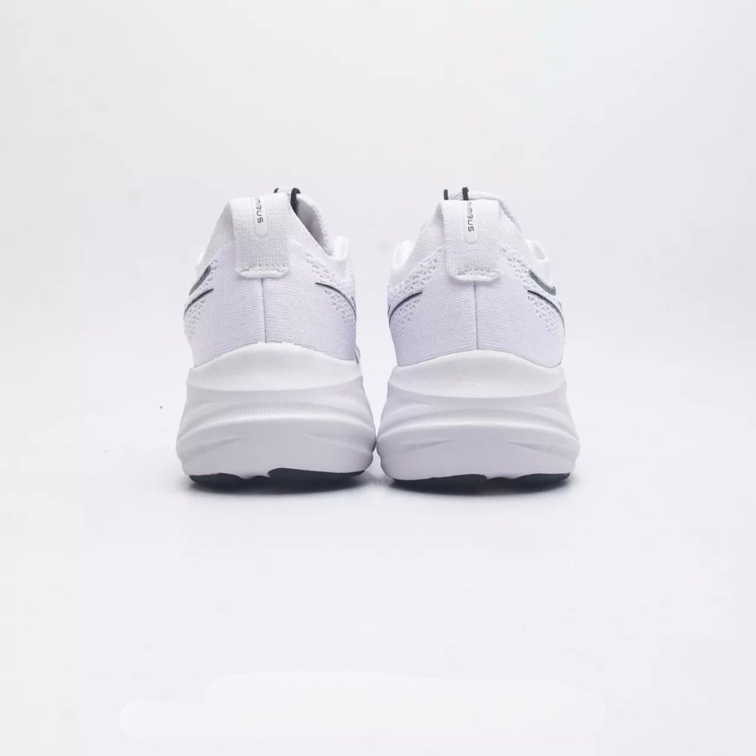 Tênis Asics Gel - Nimbus 26 - Branco Preto