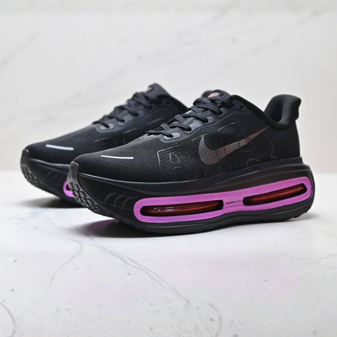 Tênis Nike Vomero Premium - Preto/Roxo