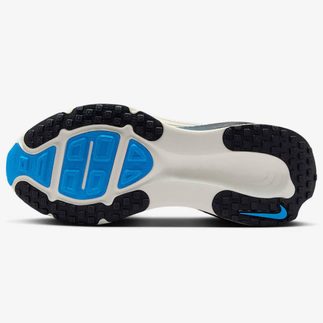 Tênis Nike Vomero 18 - Branco/Photoblue