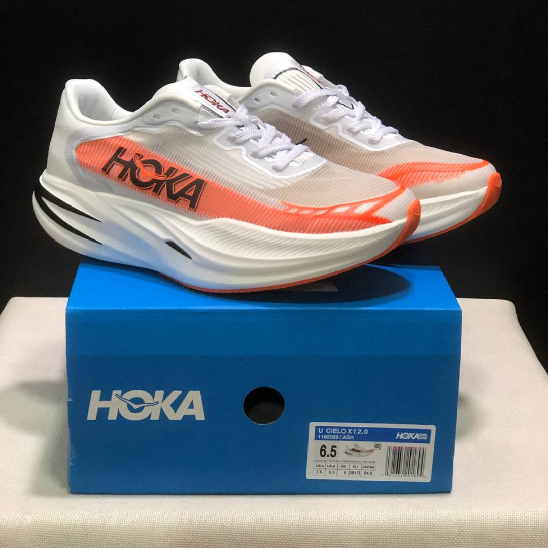 Tênis Hoka Cielo X1 2.0 Unissex - Branco/Vermelho