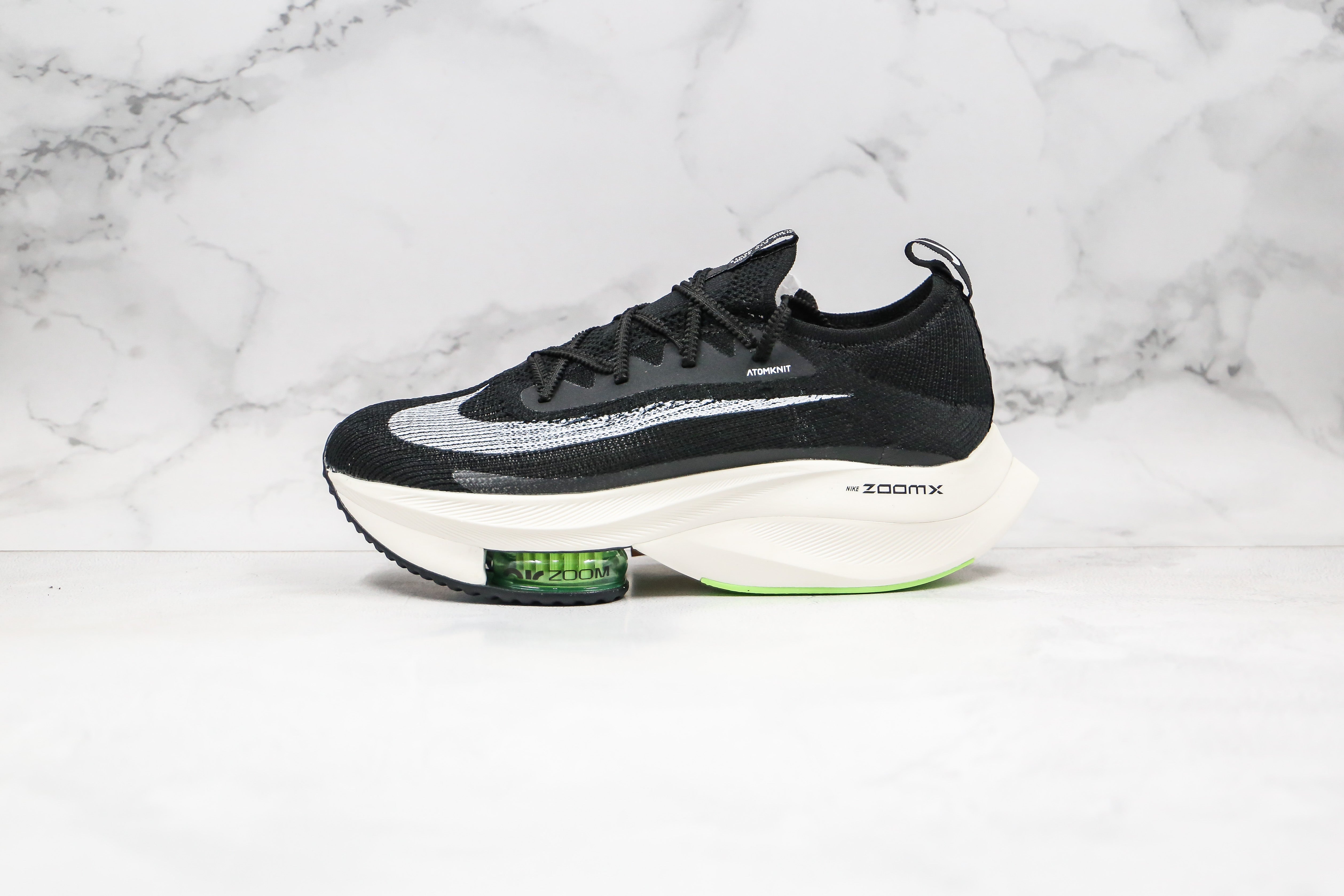 Tênis Nike Air Zoom Alphafly Next% 1 - Preto/Branco