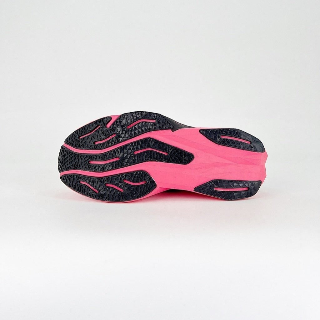 Tênis New Balance FuelCell Rebel V4 - Rosa