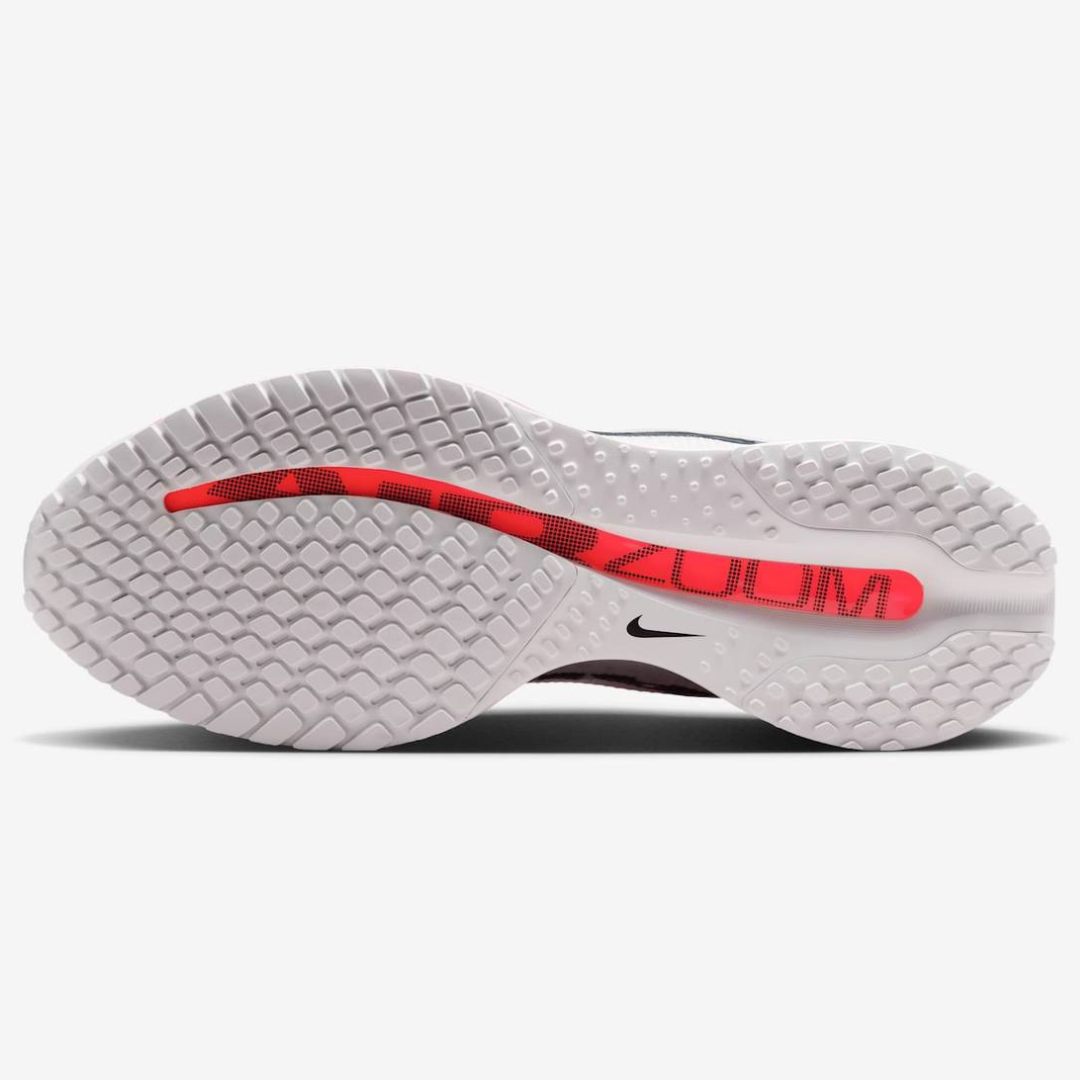 Tênis Nike Pegasus Premium - Branco/Vermelho
