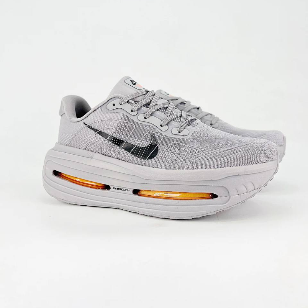 Tênis Nike Vomero Premium - Cinza/Laranja