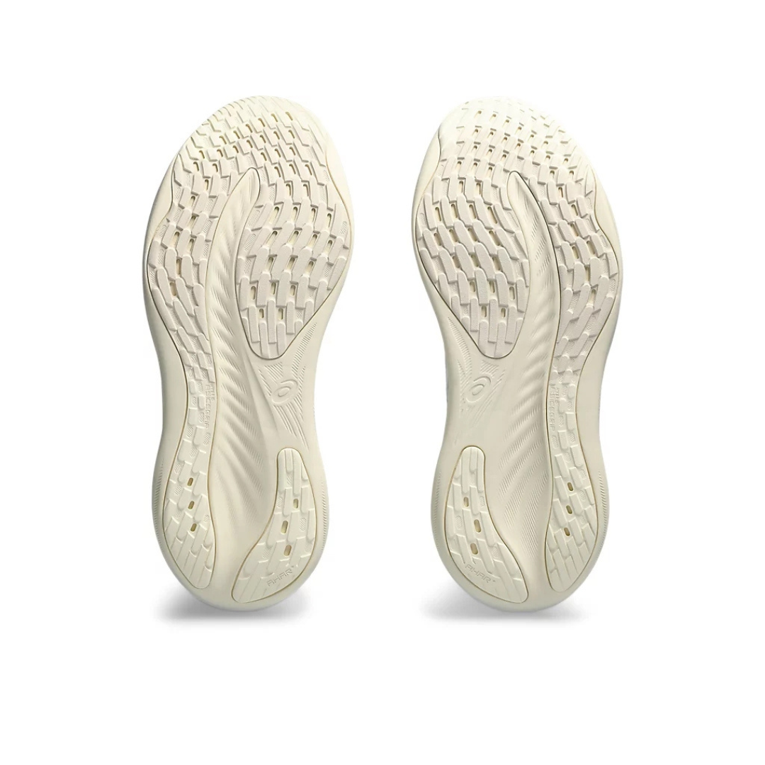 Tênis Asics Gel - Nimbus 26 - Branco com Creme