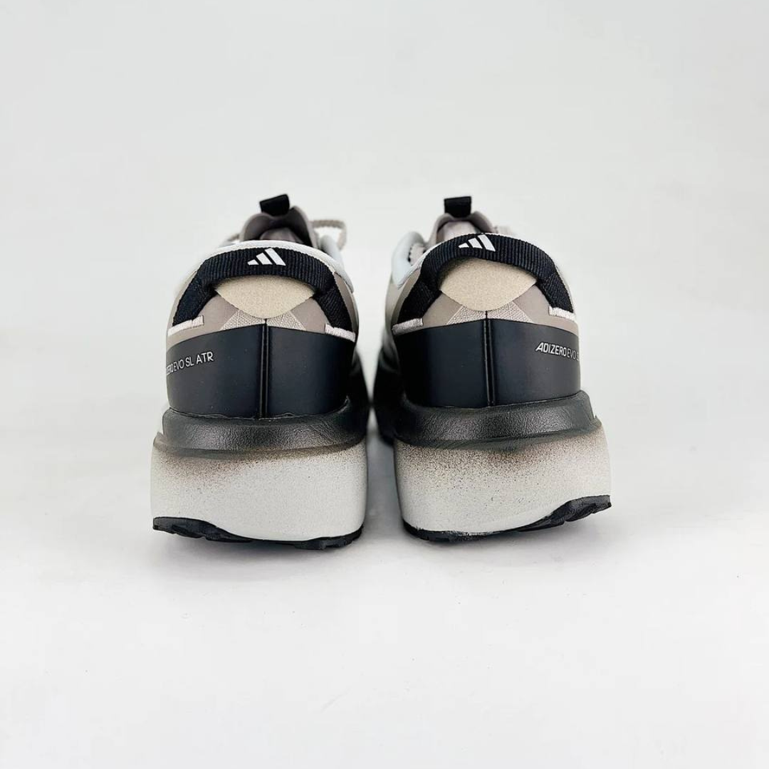 Tênis Adidas Adizero EVO SL ATR - Castanho Claro/Preto