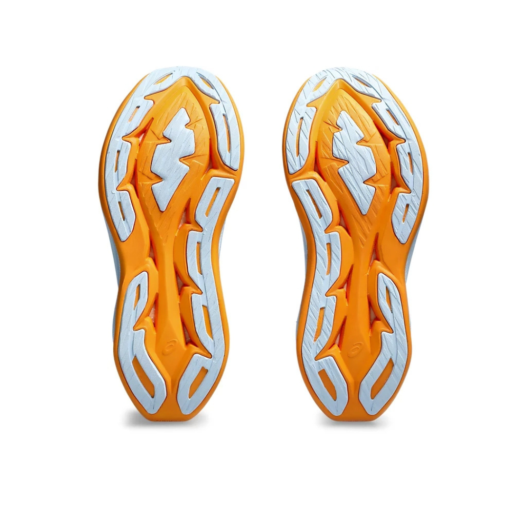 Tênis Asics SuperBlast Branco e Laranja