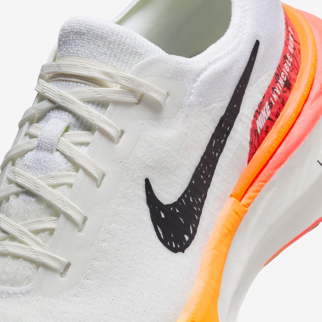 Tênis Nike Invincible Run 3 White Bright Crimson