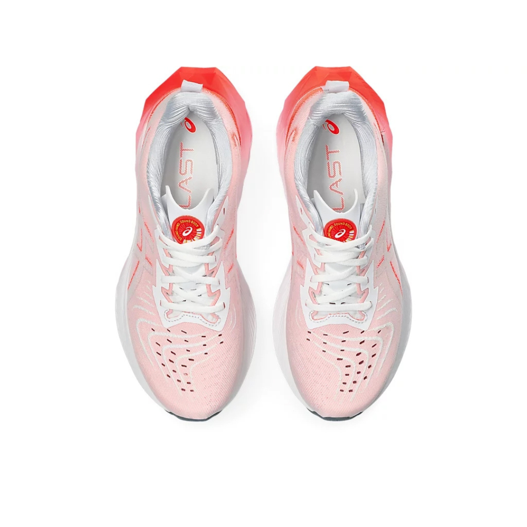 Tênis Asics Novablast™ 4 Vermelho e Branco