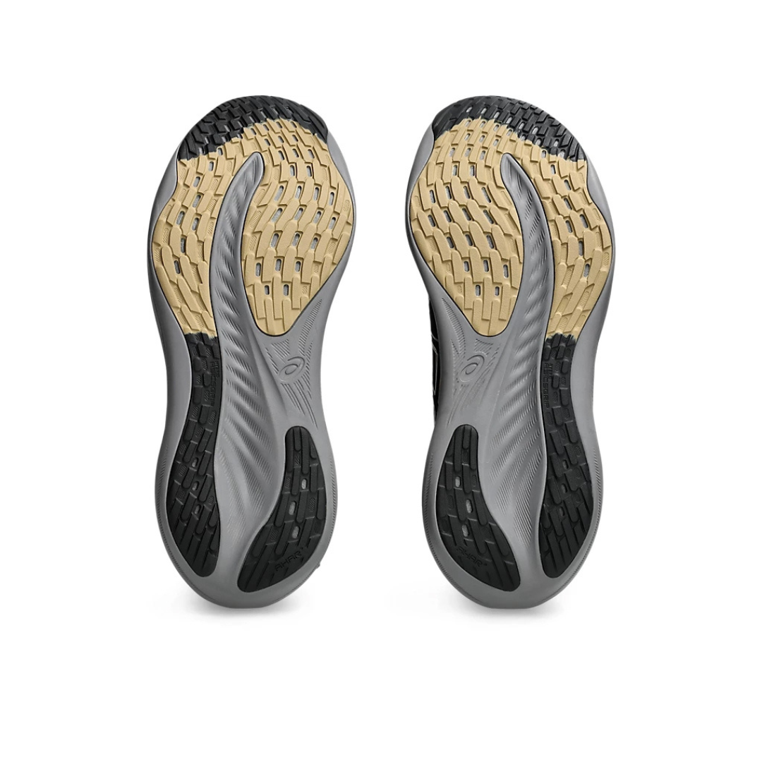 Tênis Asics Gel - Nimbus 26 - Preto e Dourado com Cinza e Verde